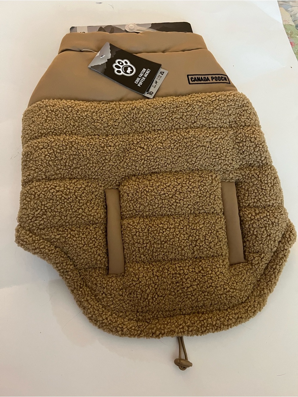 Canada Pooch Tan Sherpa Dog Coat Size 18 Velcro closure Coat NWT